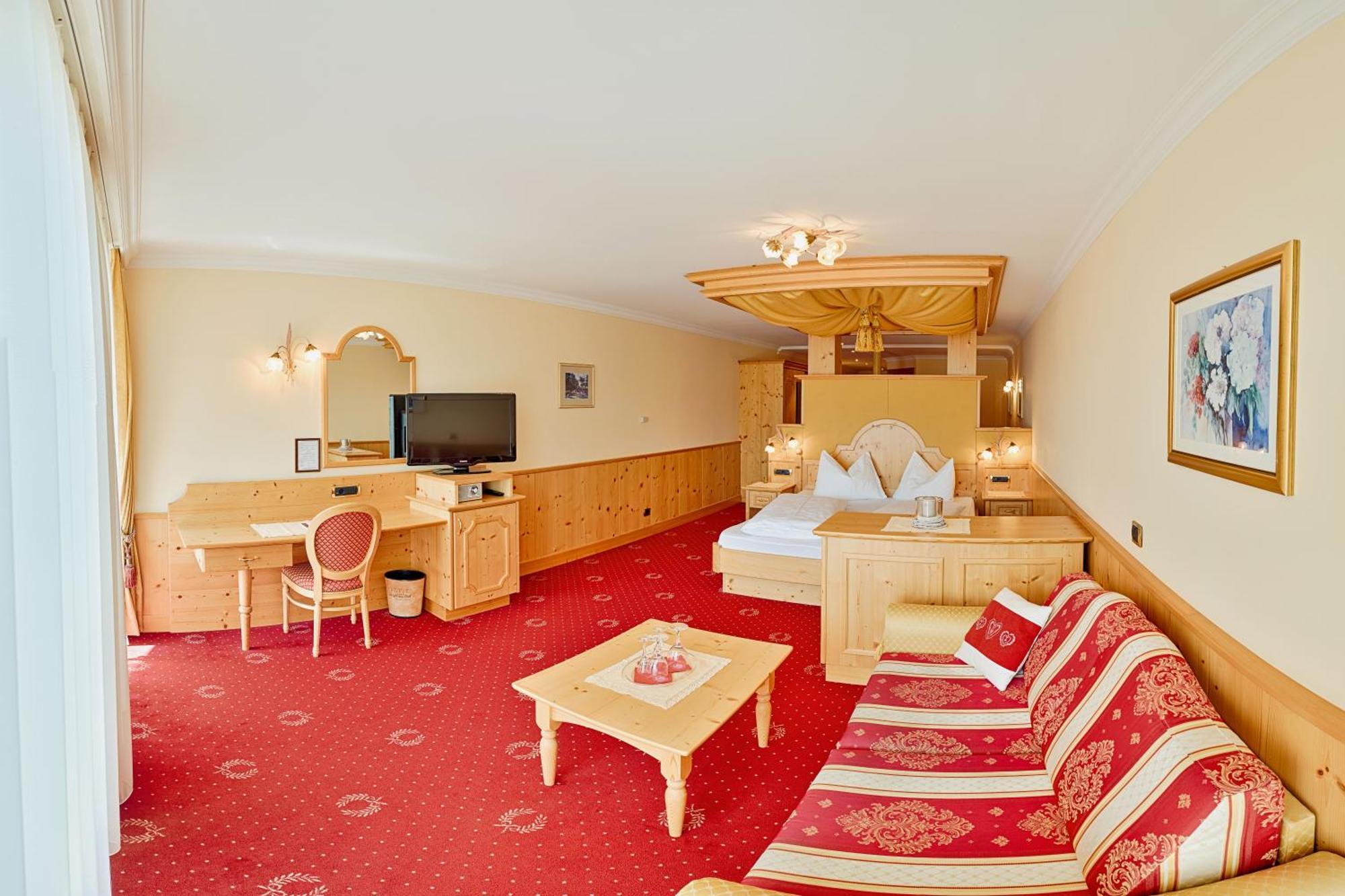 Granpanorama Hotel Stephanshof Villandro Eksteriør bilde